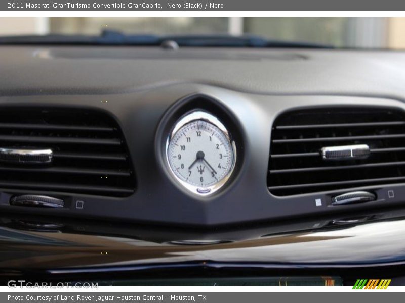 Nero (Black) / Nero 2011 Maserati GranTurismo Convertible GranCabrio