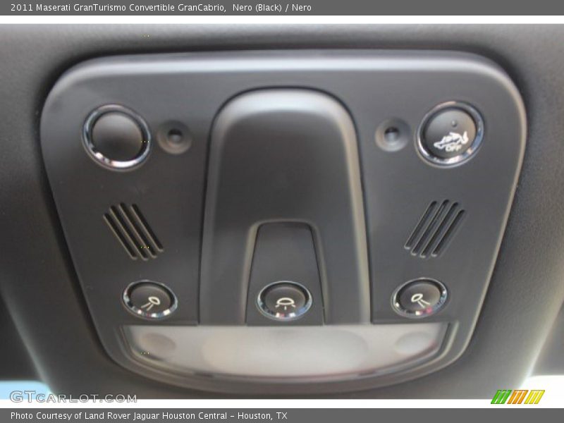 Nero (Black) / Nero 2011 Maserati GranTurismo Convertible GranCabrio