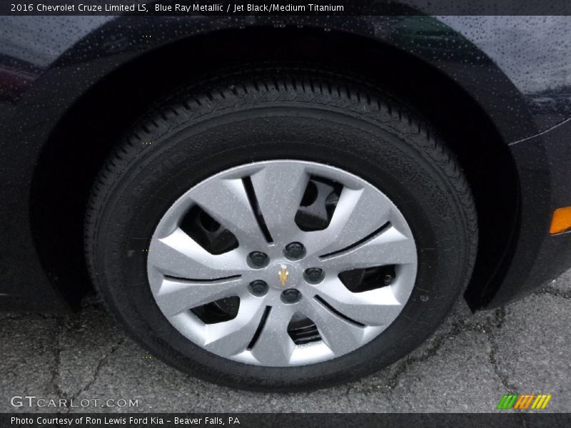 Blue Ray Metallic / Jet Black/Medium Titanium 2016 Chevrolet Cruze Limited LS