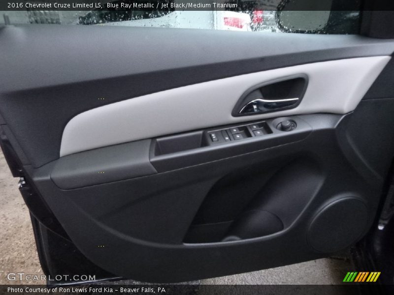 Blue Ray Metallic / Jet Black/Medium Titanium 2016 Chevrolet Cruze Limited LS
