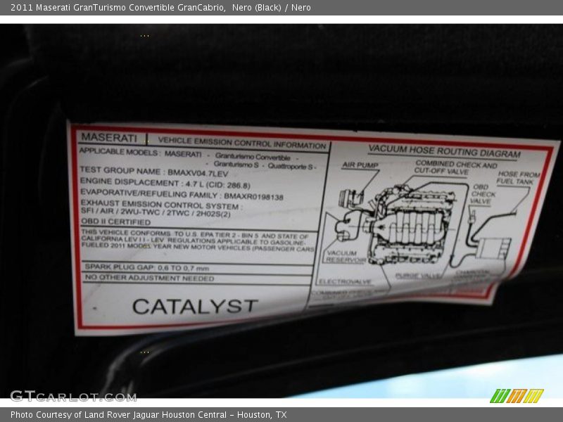 Nero (Black) / Nero 2011 Maserati GranTurismo Convertible GranCabrio