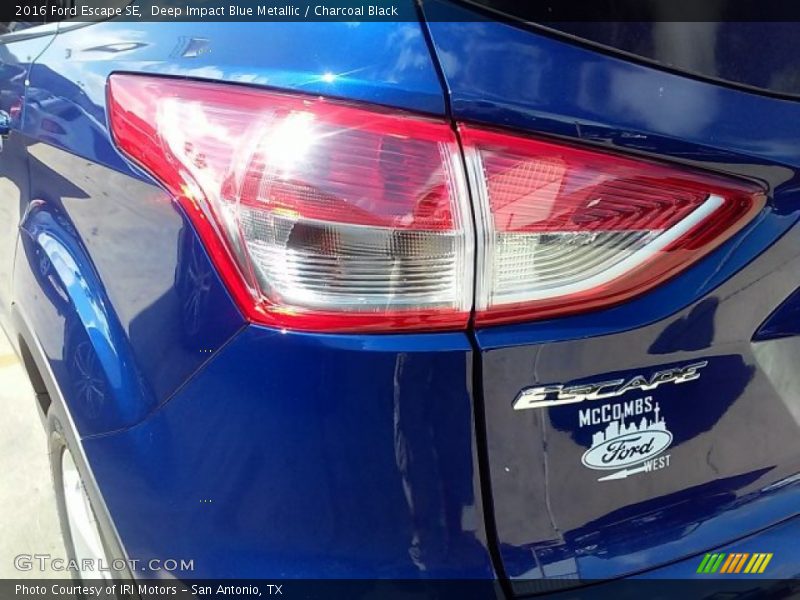 Deep Impact Blue Metallic / Charcoal Black 2016 Ford Escape SE