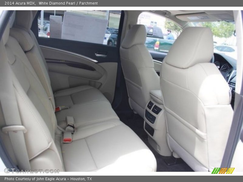 White Diamond Pearl / Parchment 2014 Acura MDX