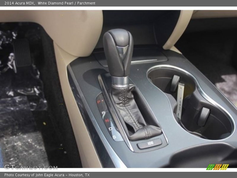 White Diamond Pearl / Parchment 2014 Acura MDX
