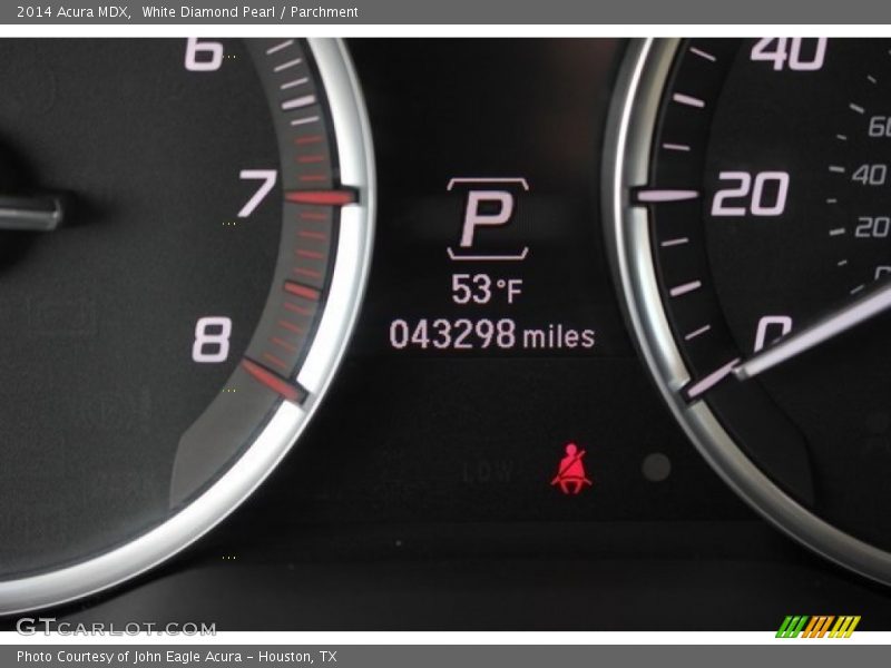 White Diamond Pearl / Parchment 2014 Acura MDX