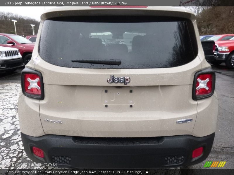 Mojave Sand / Bark Brown/Ski Grey 2016 Jeep Renegade Latitude 4x4