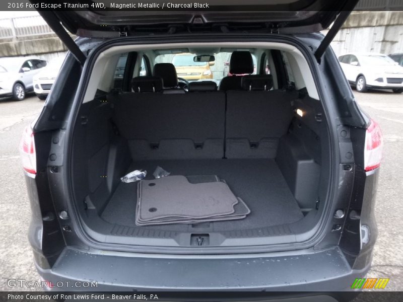 Magnetic Metallic / Charcoal Black 2016 Ford Escape Titanium 4WD