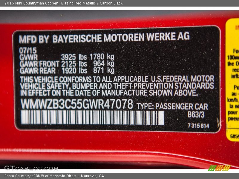Blazing Red Metallic / Carbon Black 2016 Mini Countryman Cooper