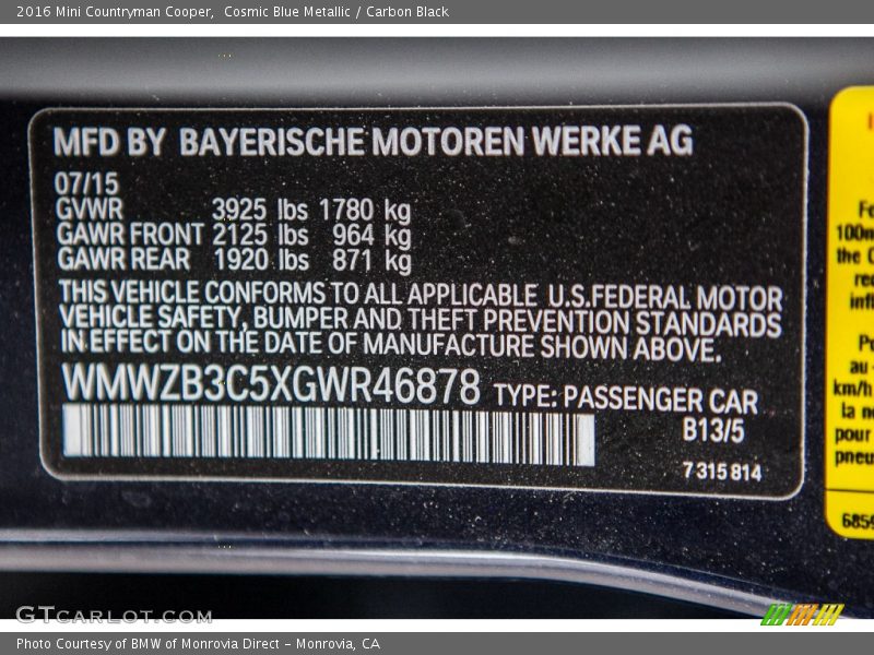 Cosmic Blue Metallic / Carbon Black 2016 Mini Countryman Cooper