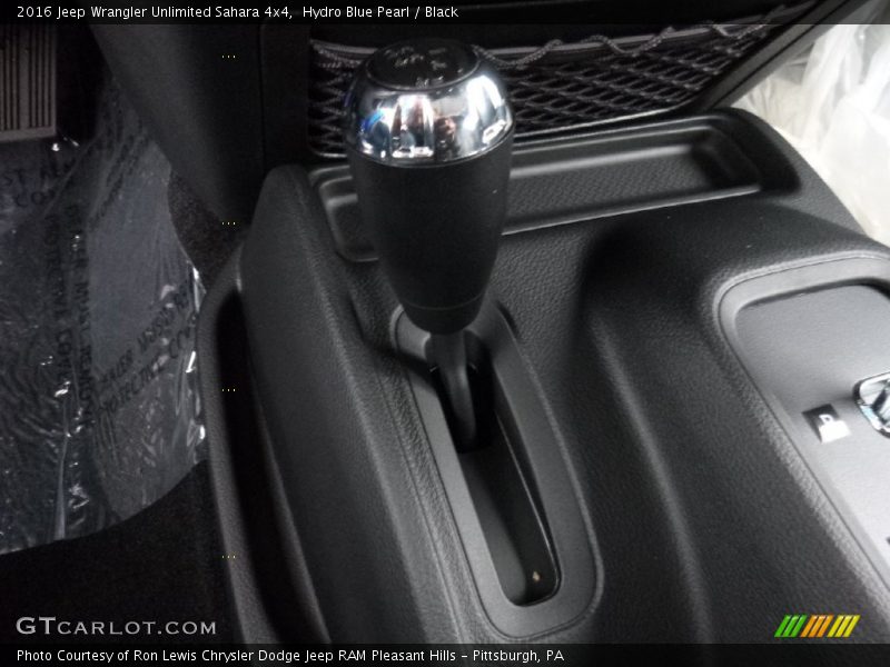 Hydro Blue Pearl / Black 2016 Jeep Wrangler Unlimited Sahara 4x4
