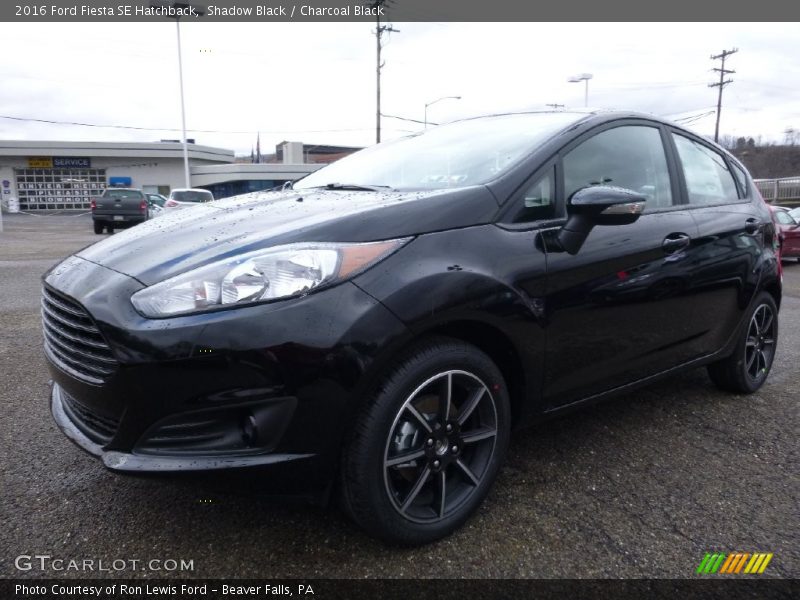 Shadow Black / Charcoal Black 2016 Ford Fiesta SE Hatchback