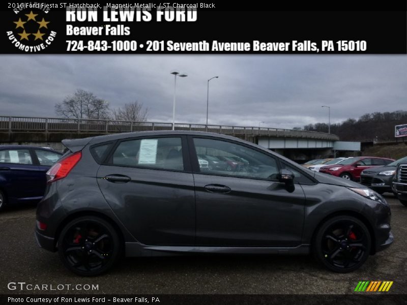 Magnetic Metallic / ST Charcoal Black 2016 Ford Fiesta ST Hatchback
