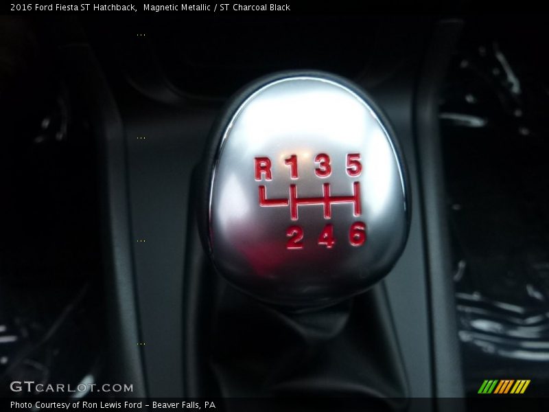 Magnetic Metallic / ST Charcoal Black 2016 Ford Fiesta ST Hatchback