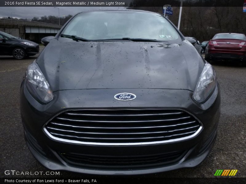 Magnetic Metallic / Medium Light Stone 2016 Ford Fiesta SE Sedan
