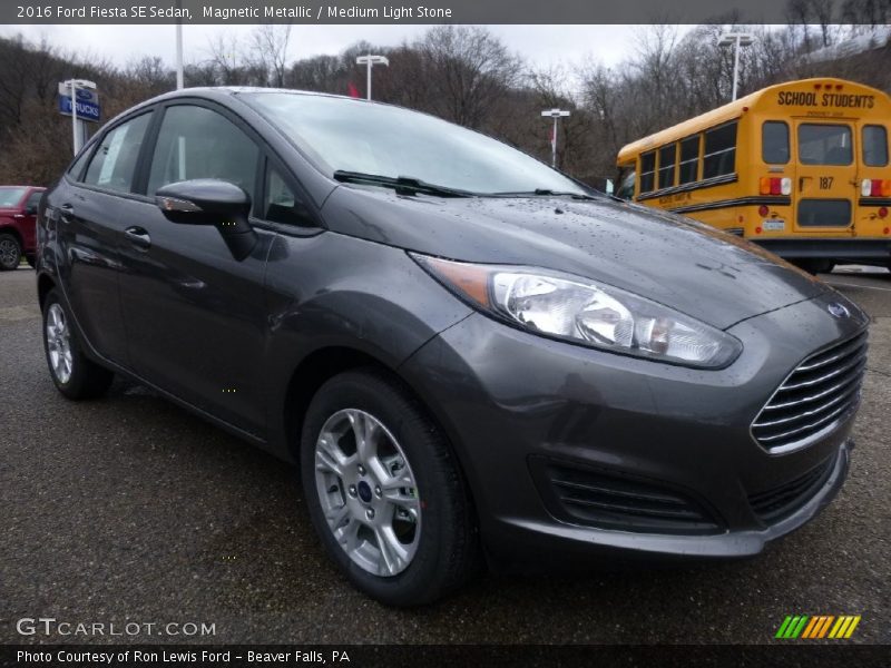 Magnetic Metallic / Medium Light Stone 2016 Ford Fiesta SE Sedan