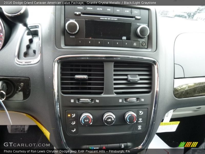 Granite Crystal Metallic / Black/Light Graystone 2016 Dodge Grand Caravan American Value Package