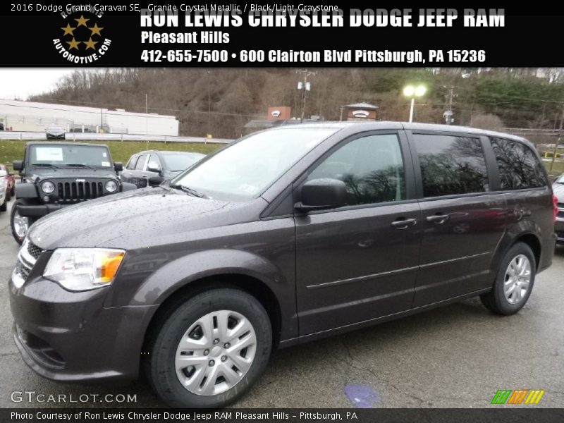 Granite Crystal Metallic / Black/Light Graystone 2016 Dodge Grand Caravan SE