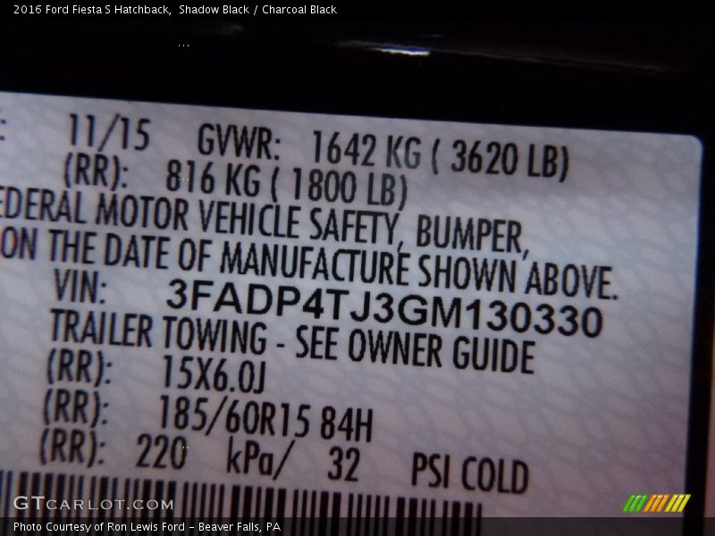 Shadow Black / Charcoal Black 2016 Ford Fiesta S Hatchback