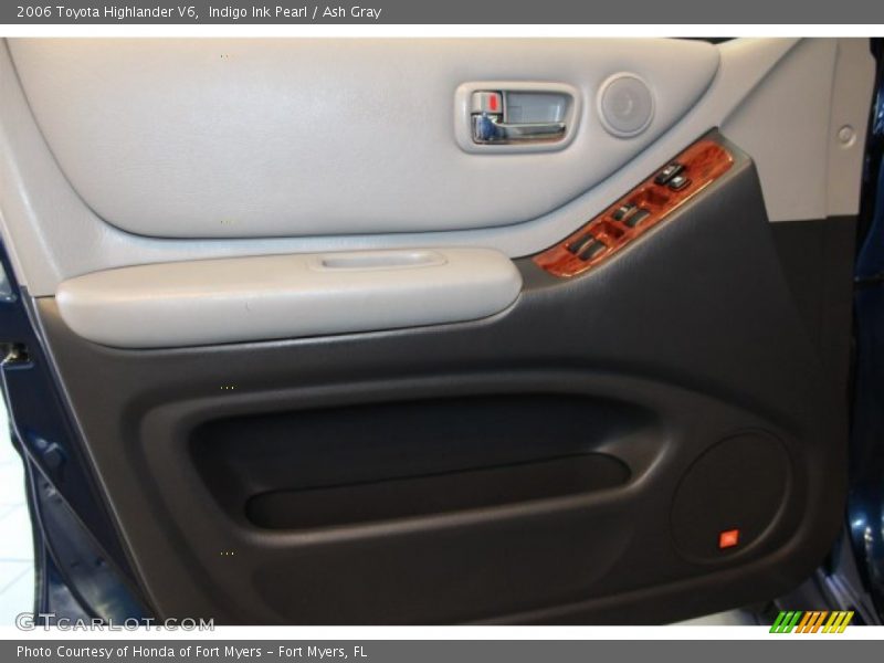 Indigo Ink Pearl / Ash Gray 2006 Toyota Highlander V6