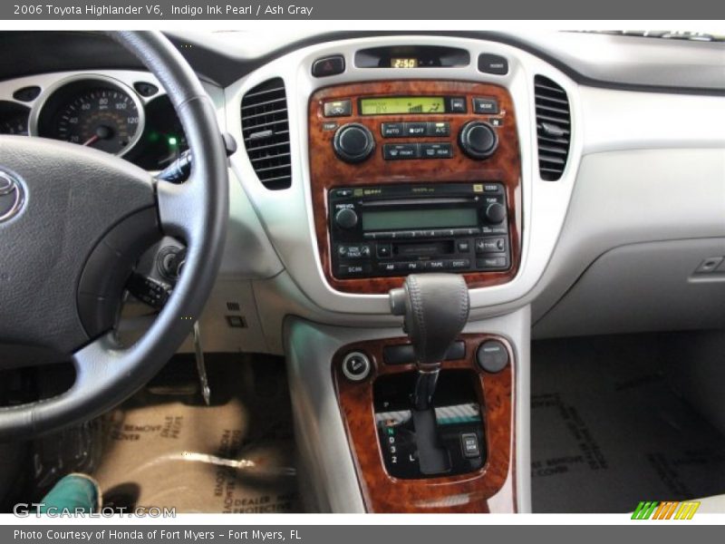 Indigo Ink Pearl / Ash Gray 2006 Toyota Highlander V6