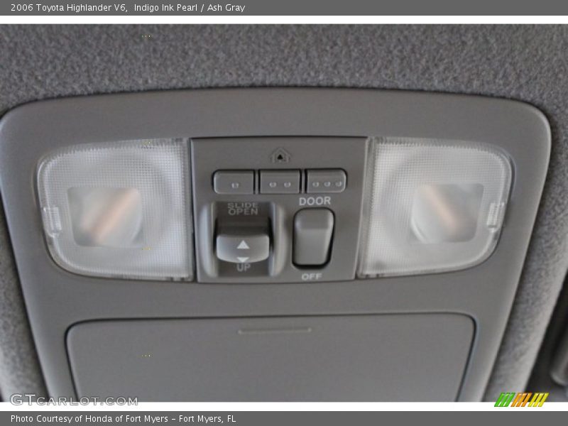 Indigo Ink Pearl / Ash Gray 2006 Toyota Highlander V6