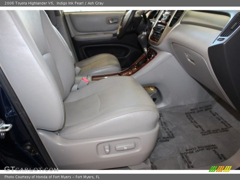 Indigo Ink Pearl / Ash Gray 2006 Toyota Highlander V6