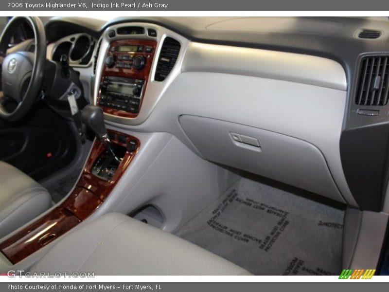 Indigo Ink Pearl / Ash Gray 2006 Toyota Highlander V6