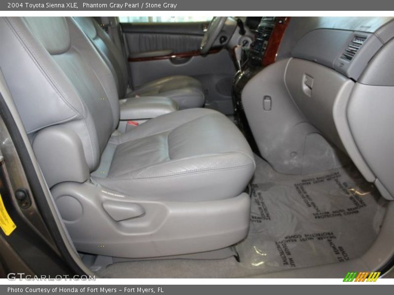 Phantom Gray Pearl / Stone Gray 2004 Toyota Sienna XLE