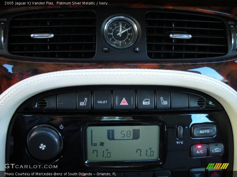 Platinum Silver Metallic / Ivory 2005 Jaguar XJ Vanden Plas