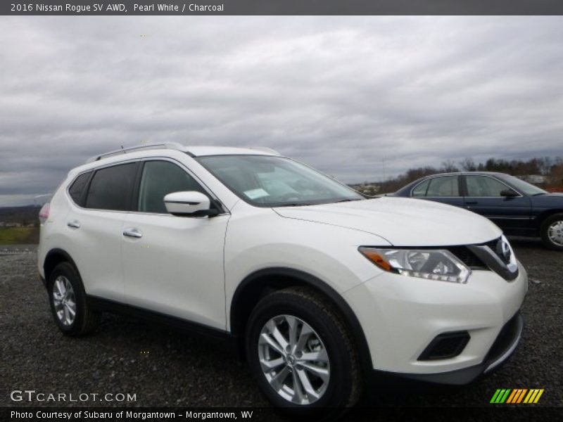 Pearl White / Charcoal 2016 Nissan Rogue SV AWD