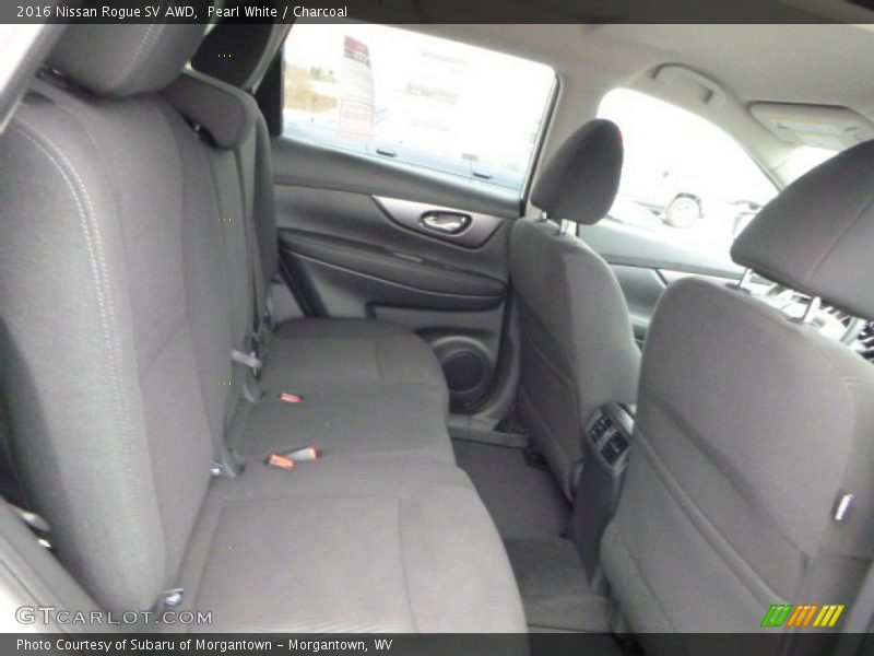 Pearl White / Charcoal 2016 Nissan Rogue SV AWD