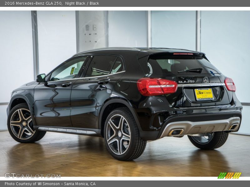 Night Black / Black 2016 Mercedes-Benz GLA 250
