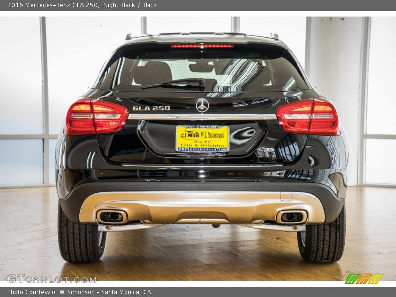 Night Black / Black 2016 Mercedes-Benz GLA 250