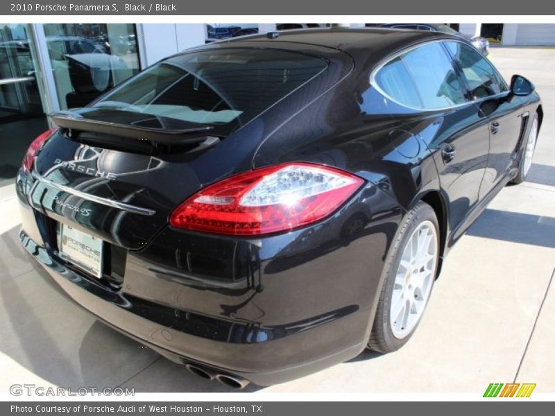 Black / Black 2010 Porsche Panamera S