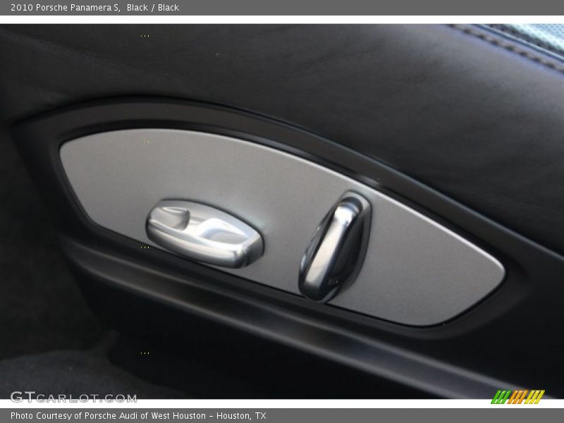 Black / Black 2010 Porsche Panamera S