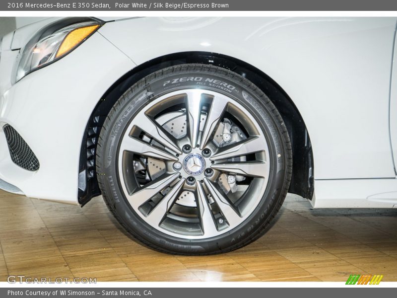Polar White / Silk Beige/Espresso Brown 2016 Mercedes-Benz E 350 Sedan