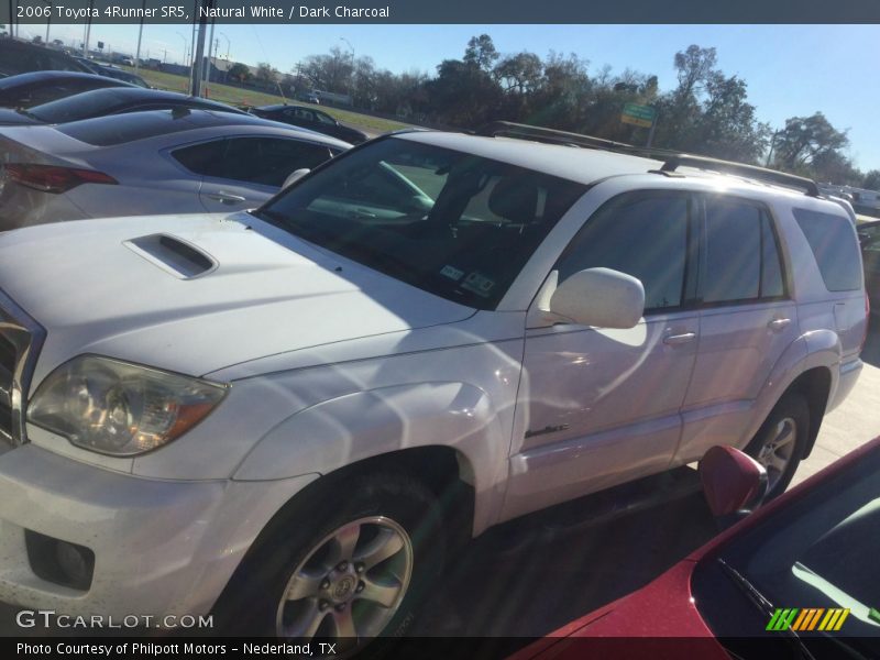 Natural White / Dark Charcoal 2006 Toyota 4Runner SR5