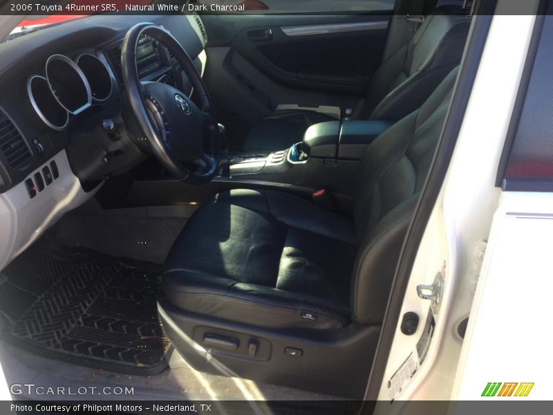 Natural White / Dark Charcoal 2006 Toyota 4Runner SR5
