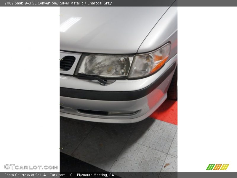 Silver Metallic / Charcoal Gray 2002 Saab 9-3 SE Convertible