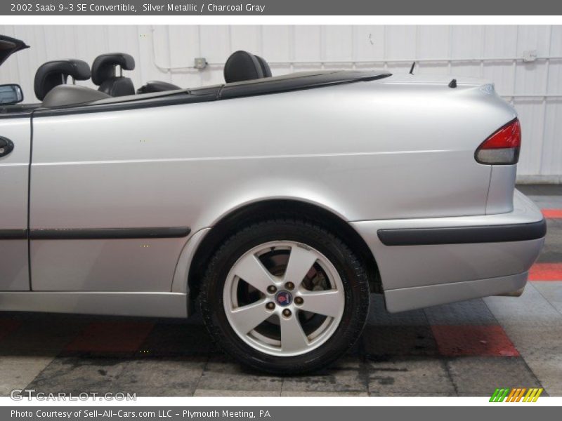 Silver Metallic / Charcoal Gray 2002 Saab 9-3 SE Convertible