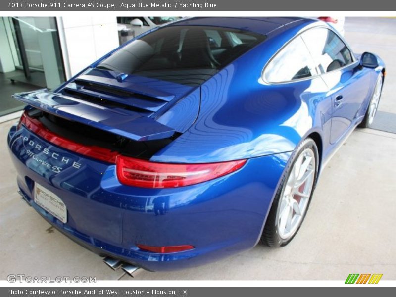 Aqua Blue Metallic / Yachting Blue 2013 Porsche 911 Carrera 4S Coupe