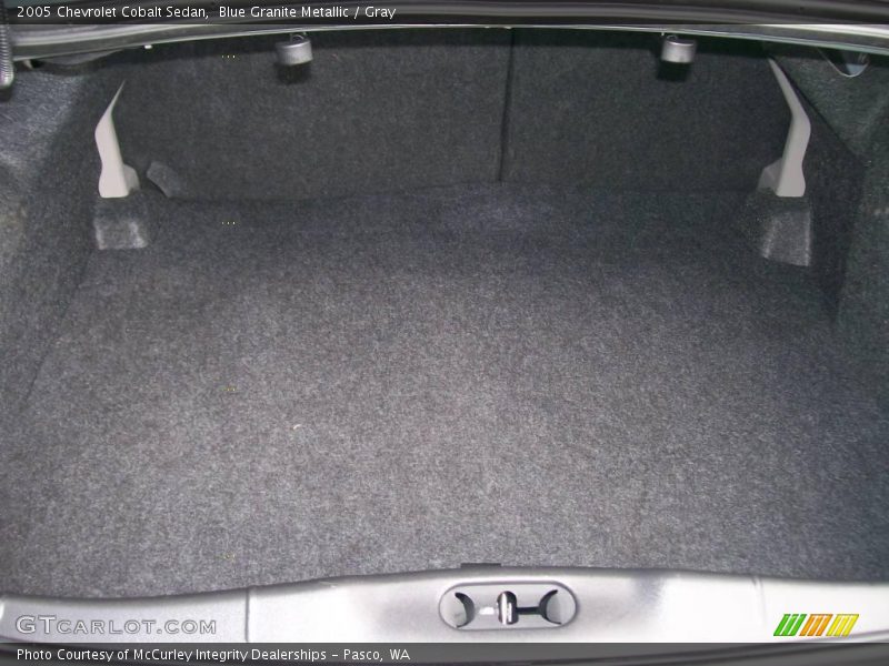 Blue Granite Metallic / Gray 2005 Chevrolet Cobalt Sedan