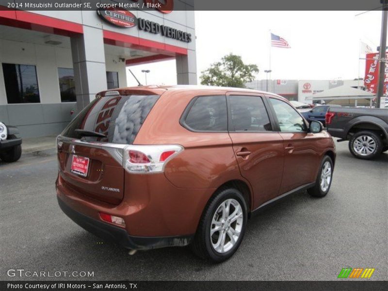 Copper Metallic / Black 2014 Mitsubishi Outlander SE