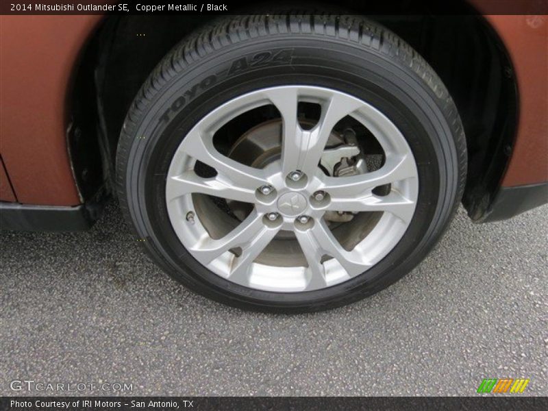 Copper Metallic / Black 2014 Mitsubishi Outlander SE