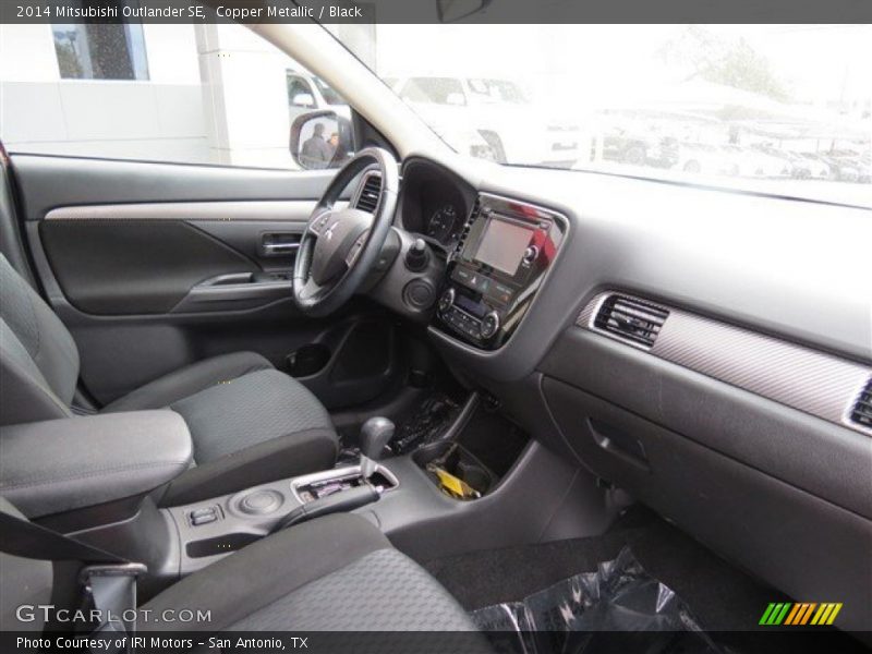 Copper Metallic / Black 2014 Mitsubishi Outlander SE
