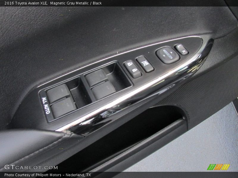 Magnetic Gray Metallic / Black 2016 Toyota Avalon XLE
