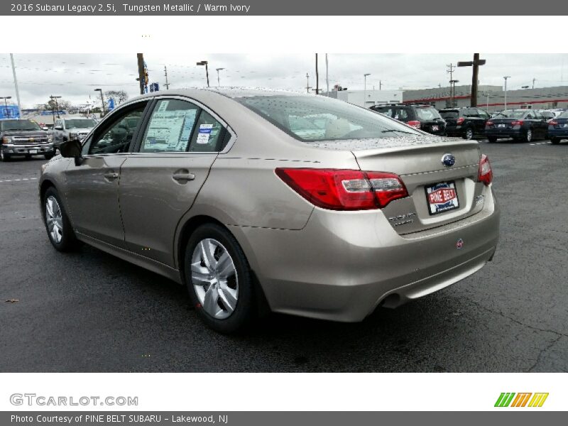 Tungsten Metallic / Warm Ivory 2016 Subaru Legacy 2.5i