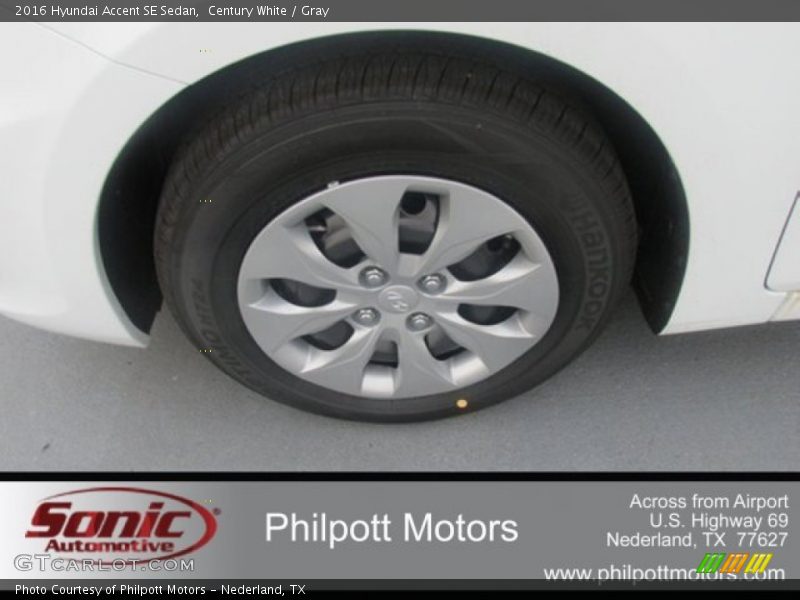 Century White / Gray 2016 Hyundai Accent SE Sedan