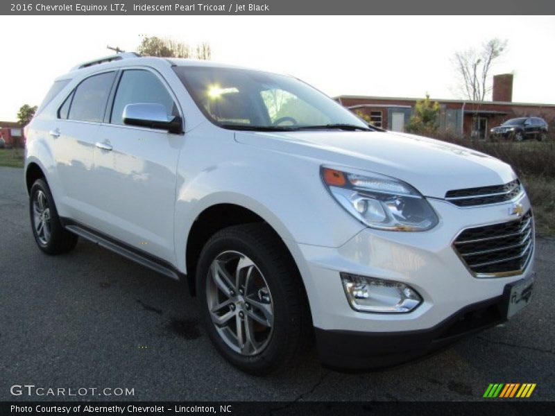 Iridescent Pearl Tricoat / Jet Black 2016 Chevrolet Equinox LTZ