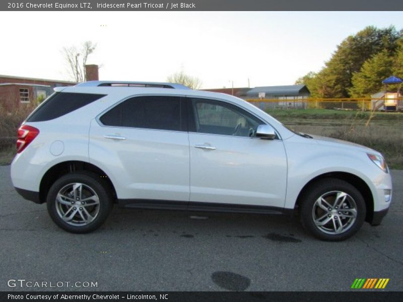 Iridescent Pearl Tricoat / Jet Black 2016 Chevrolet Equinox LTZ